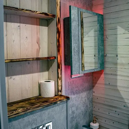 Vikendica Tiny House Near Viljandi (Viljandimaa)